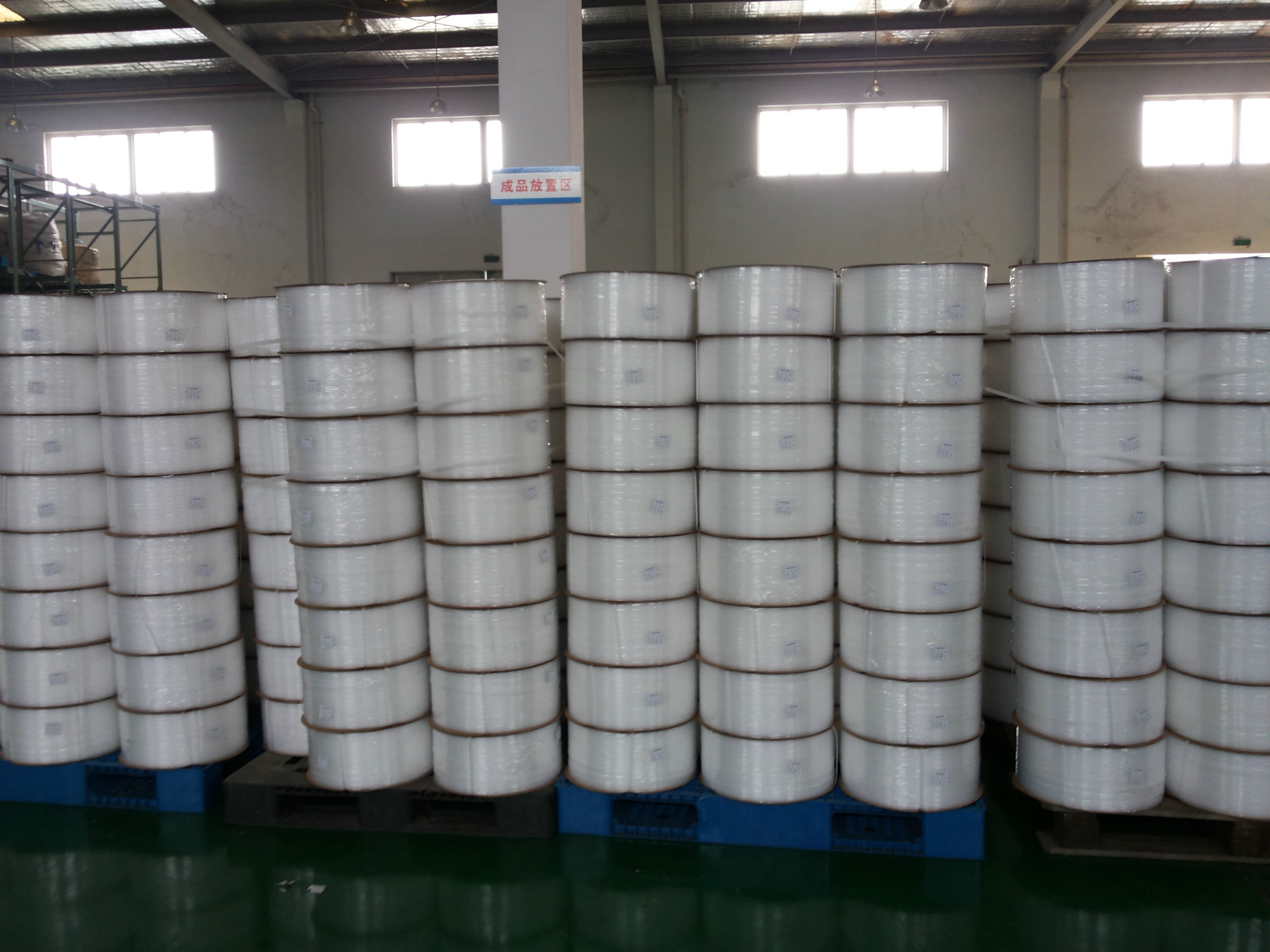塑料自动包装卷膜批发_塑料食物包装罐头淘宝_塑料包装材料行业